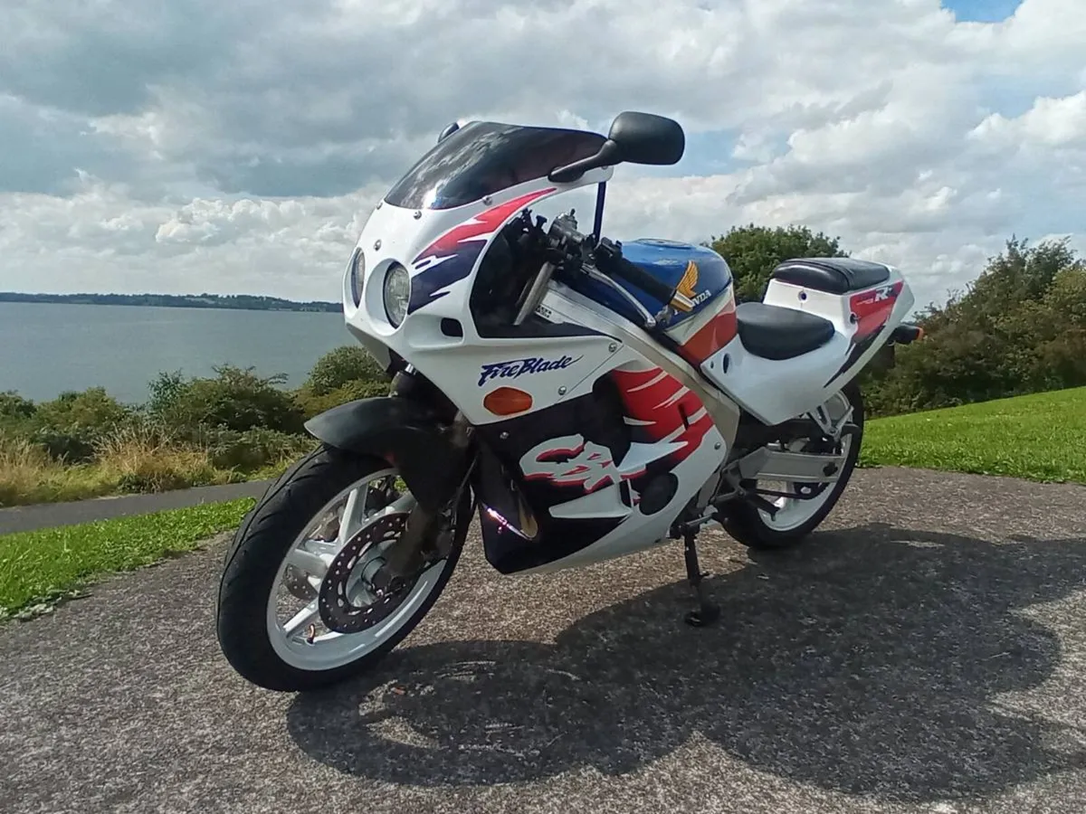 20k rpm 4 cylinder Cbr 250r 'Baby Blade' - Image 3