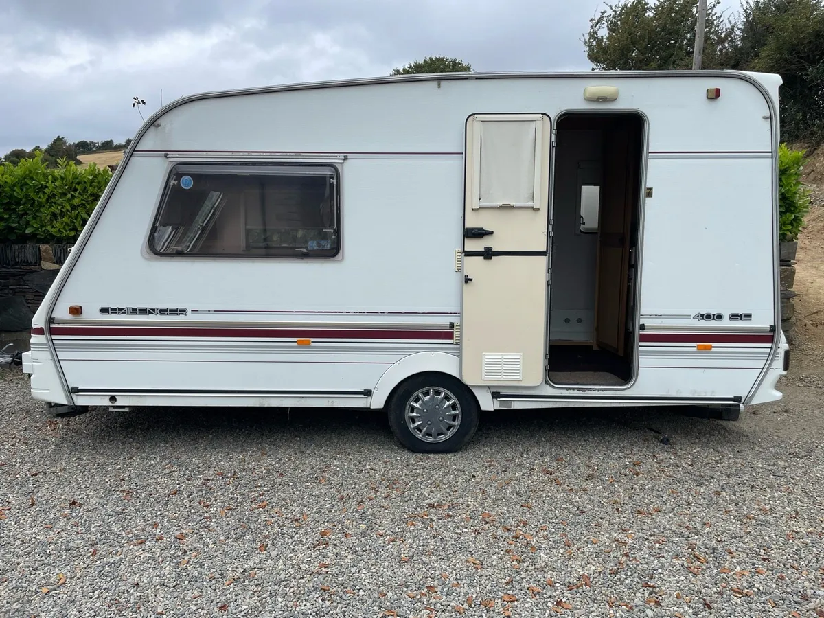 Lightweight 2 berth caravan - Image 1