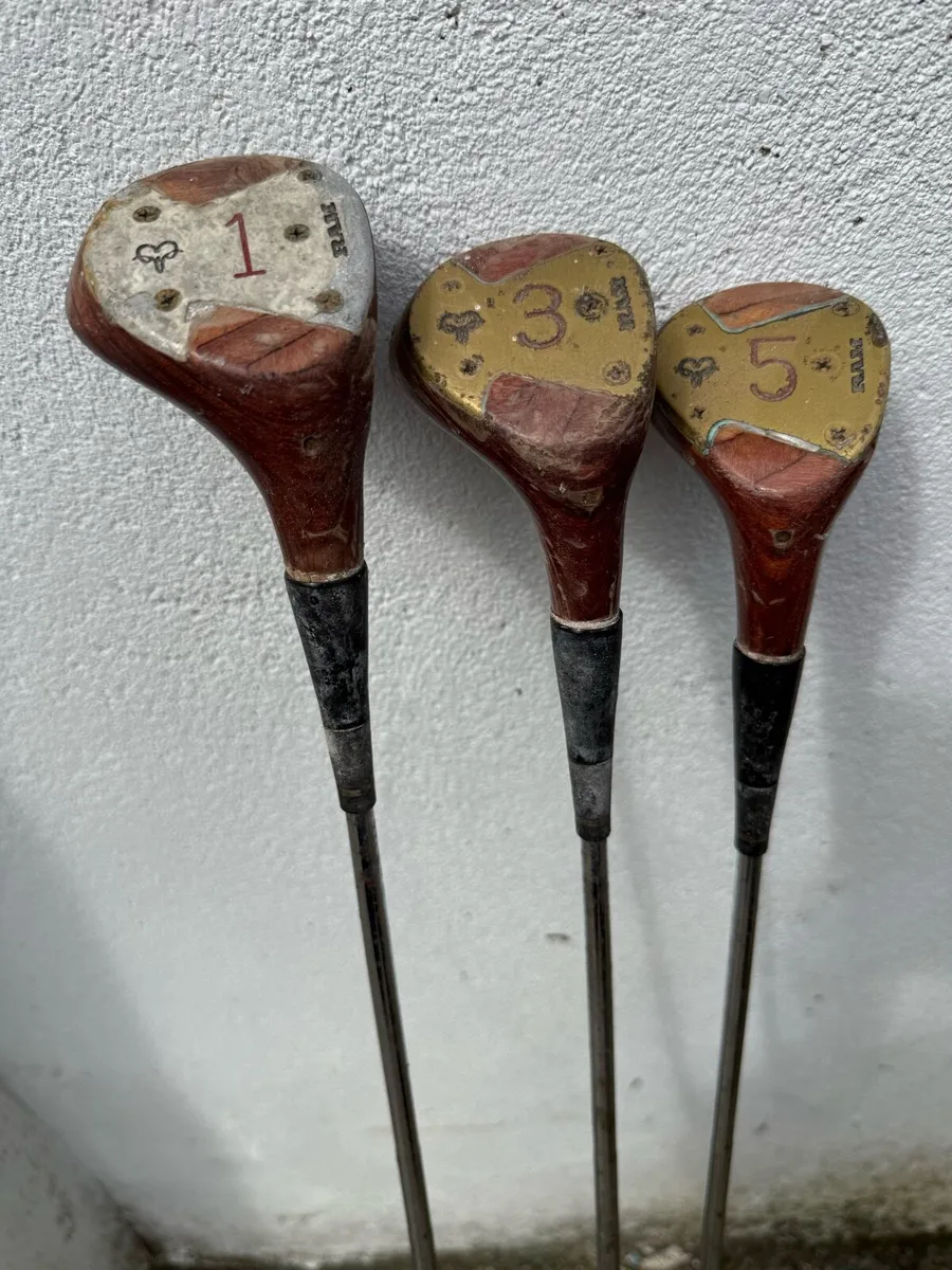 Golf clubs - Image 1