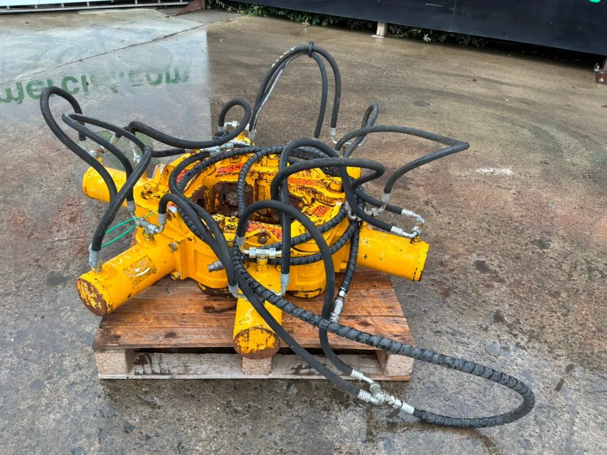 Taet hydraulic pile crusher / Pile crusher......13 - Image 2