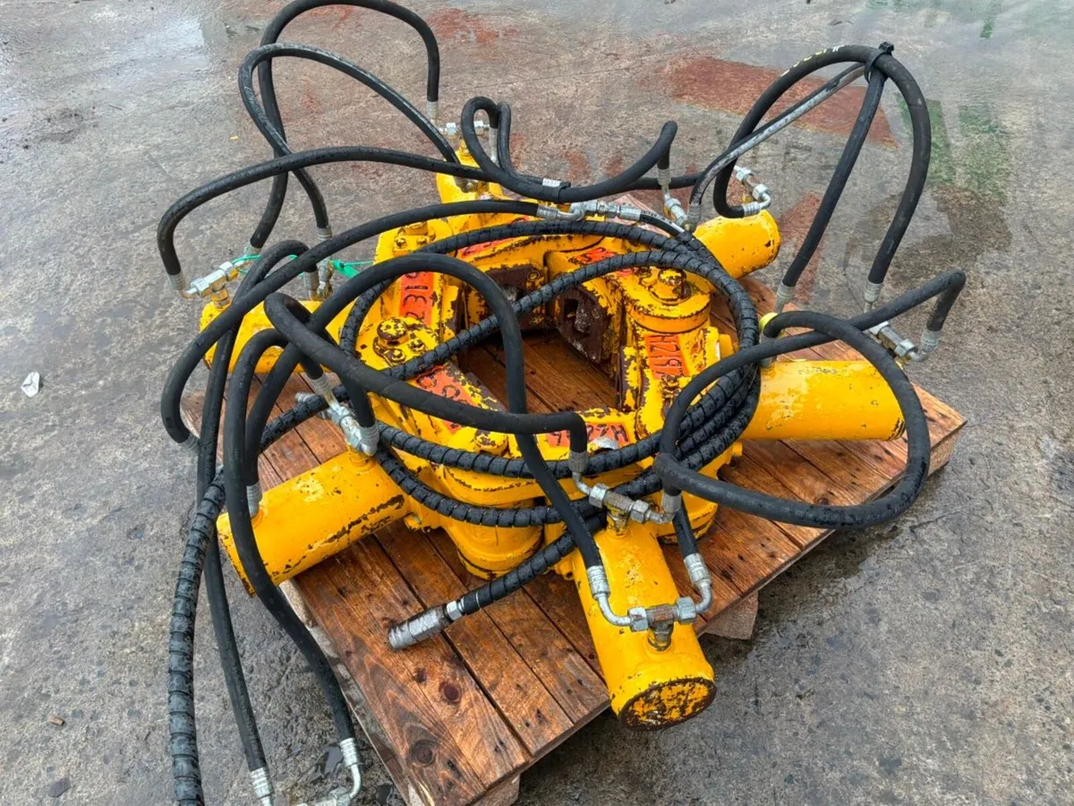 Taet hydraulic pile crusher / Pile crusher......13 - Image 3