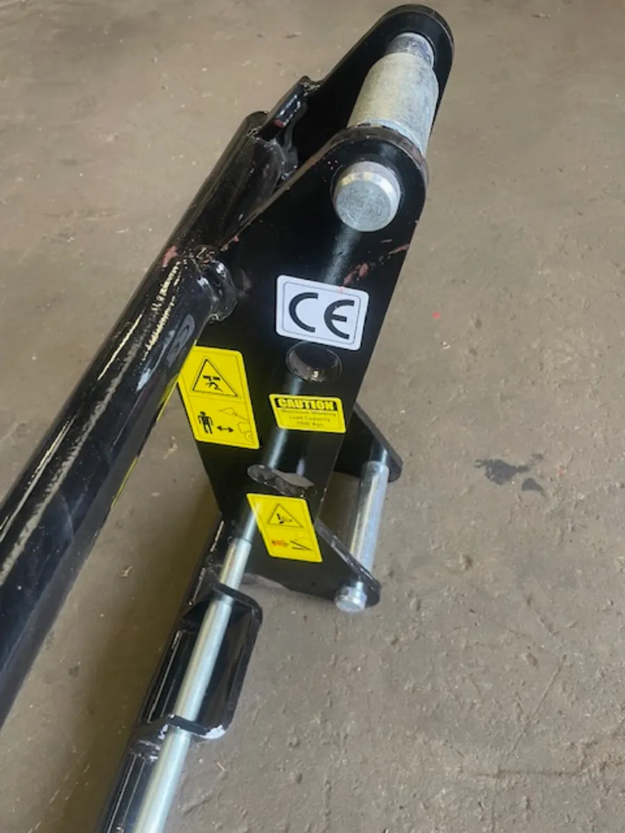 Tractor Loader Euro Headstock/ carriage - Image 3