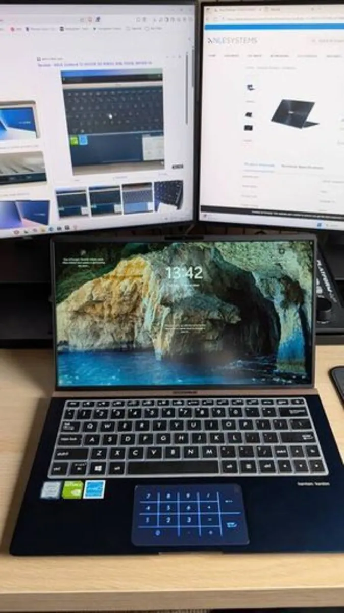 Asus ZenBook 13 - Image 1