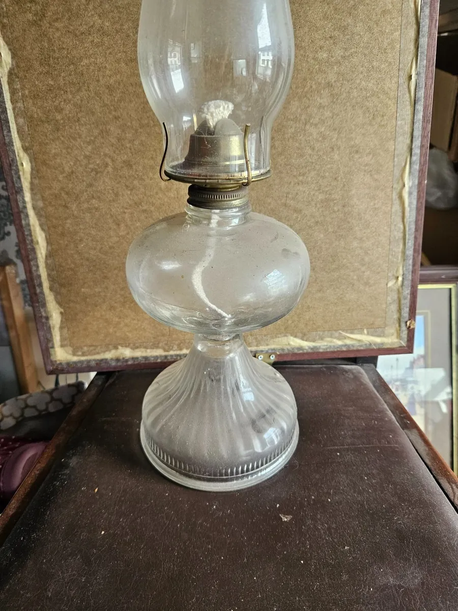 Vintage Oil Lamp - Image 4