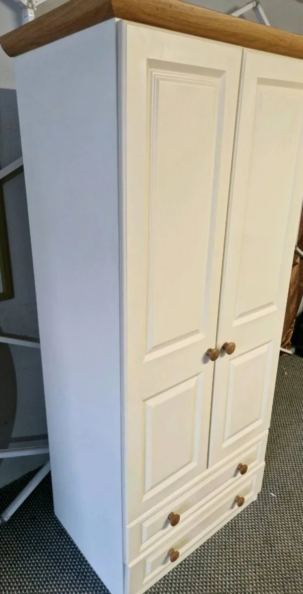 Wardrobe - Image 2