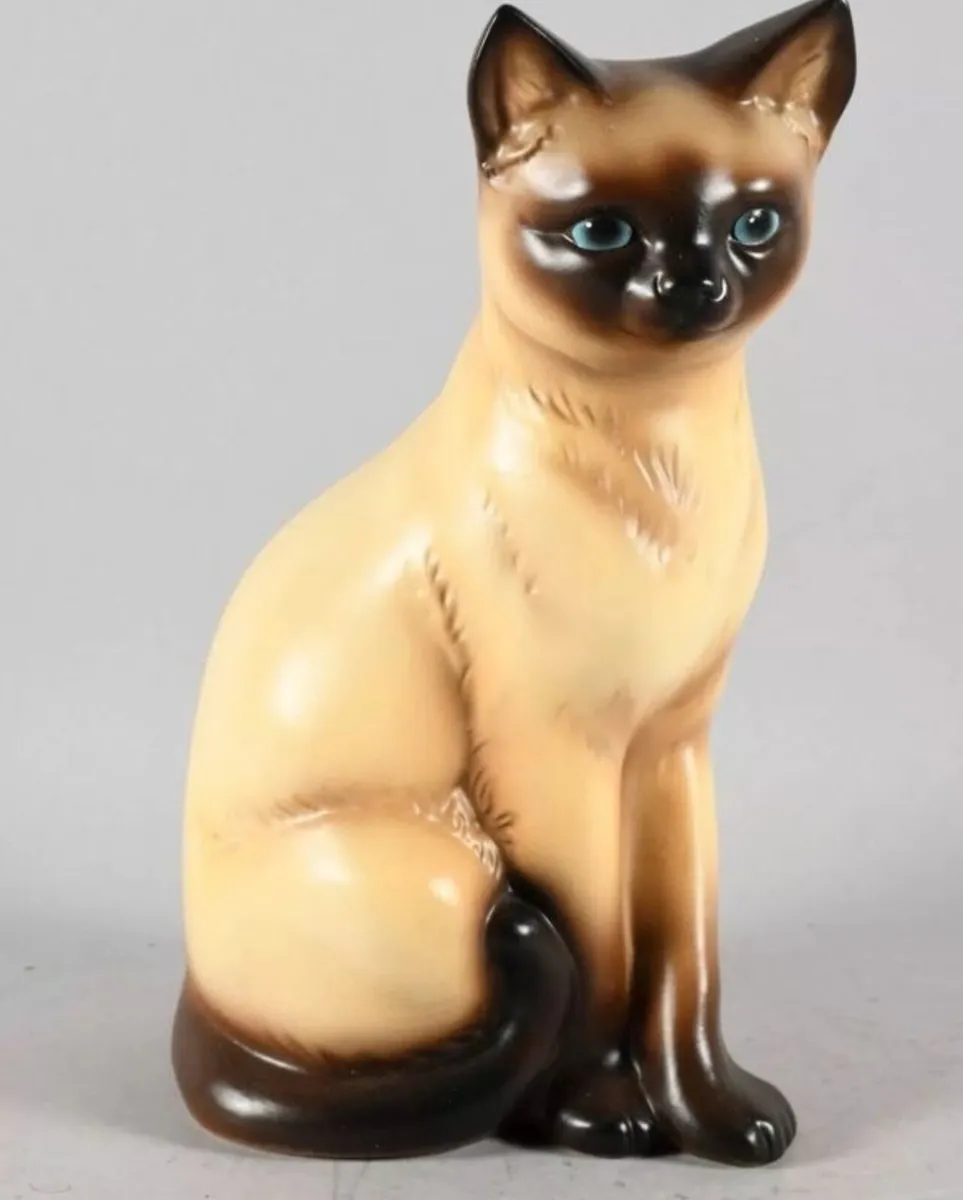 Large Goebel West Germany cat statue - Image 1