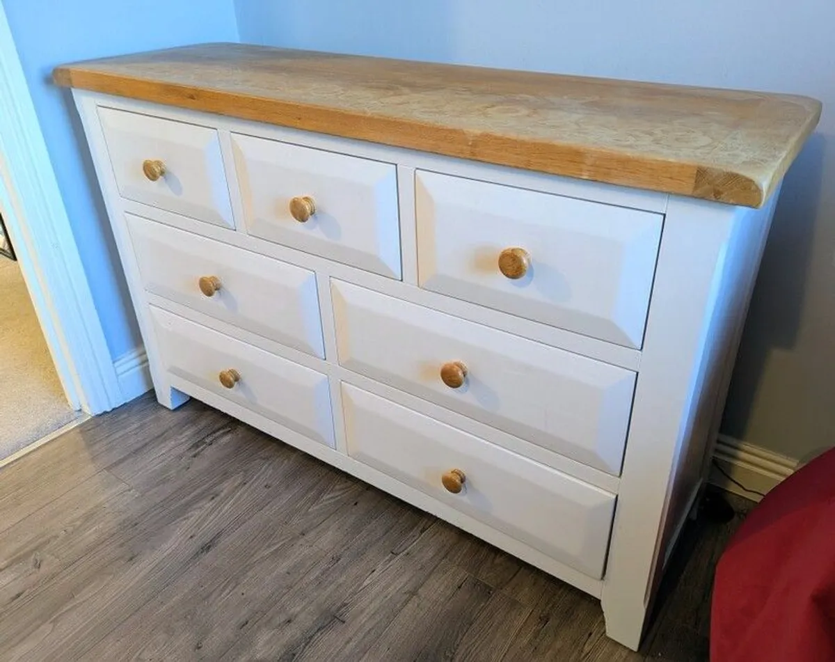 Chest of drawers: matching pair - Image 2