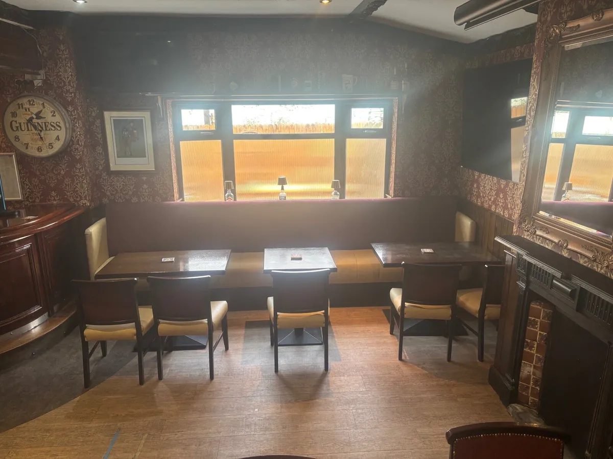 Bar seating - Image 1