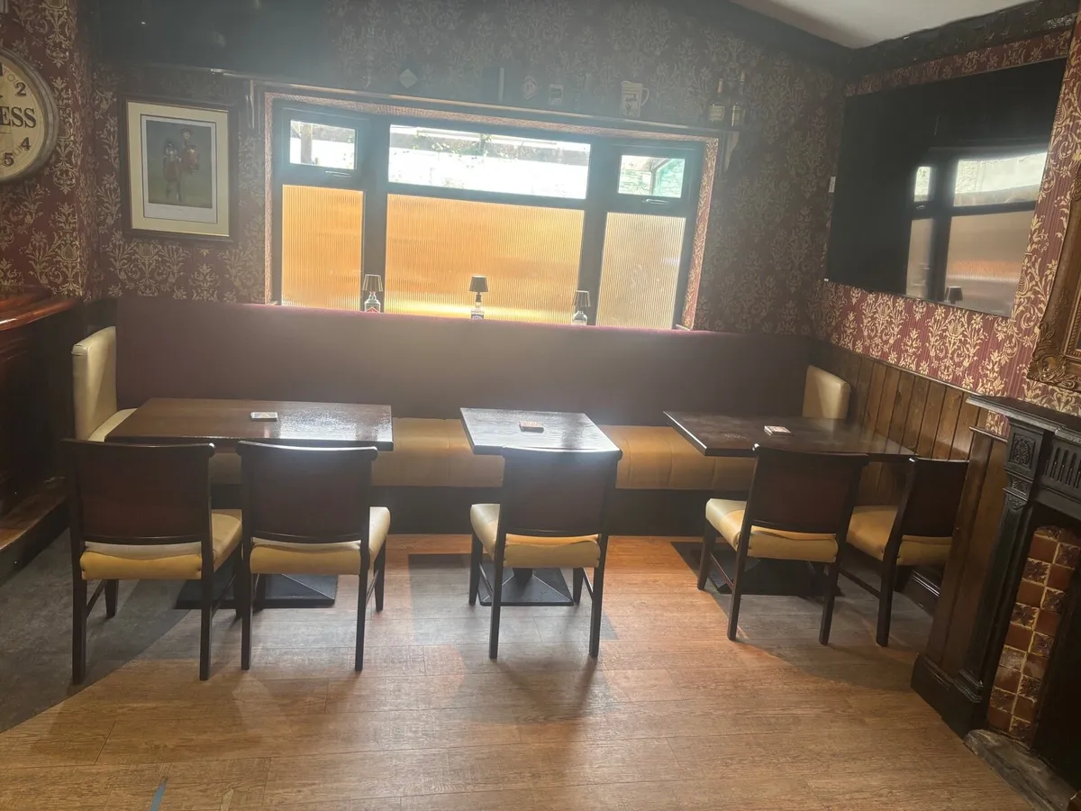 Bar seating - Image 2