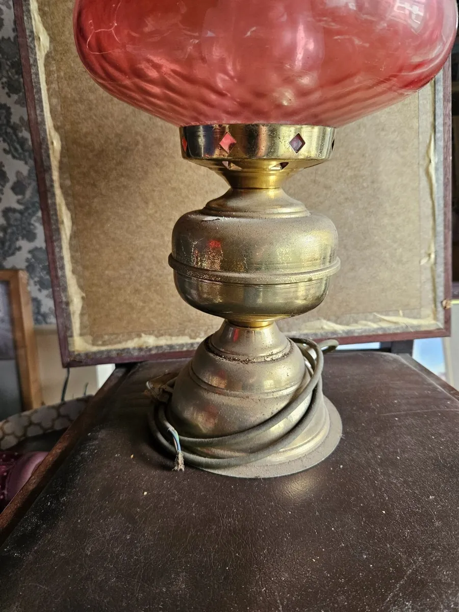 Vintage Oil Lamp Electric Lamp - Image 3