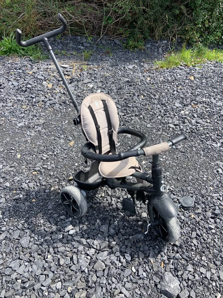 Kid’s tricycle - Image 1