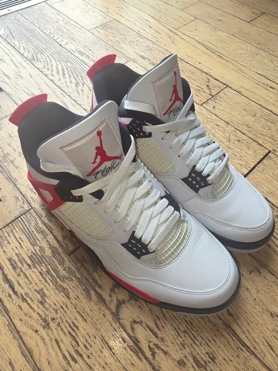 Jordan 4 Retro ( Red Cement ) - Image 2