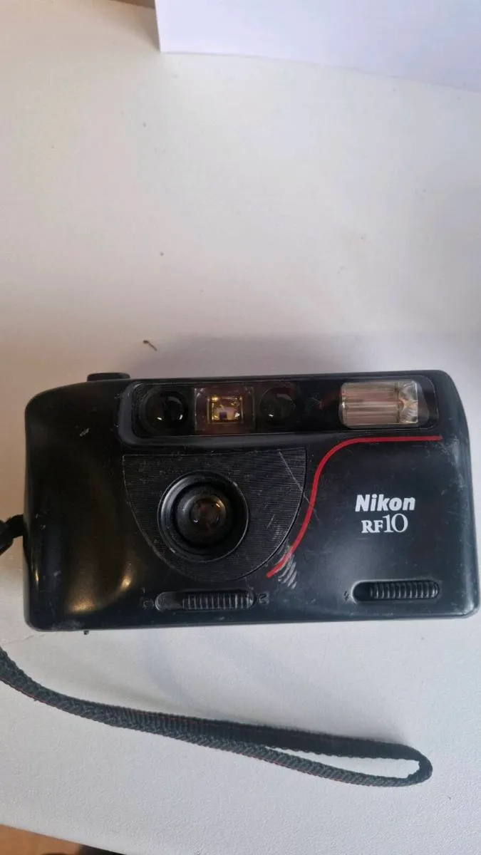 Selection of cameras - Image 3