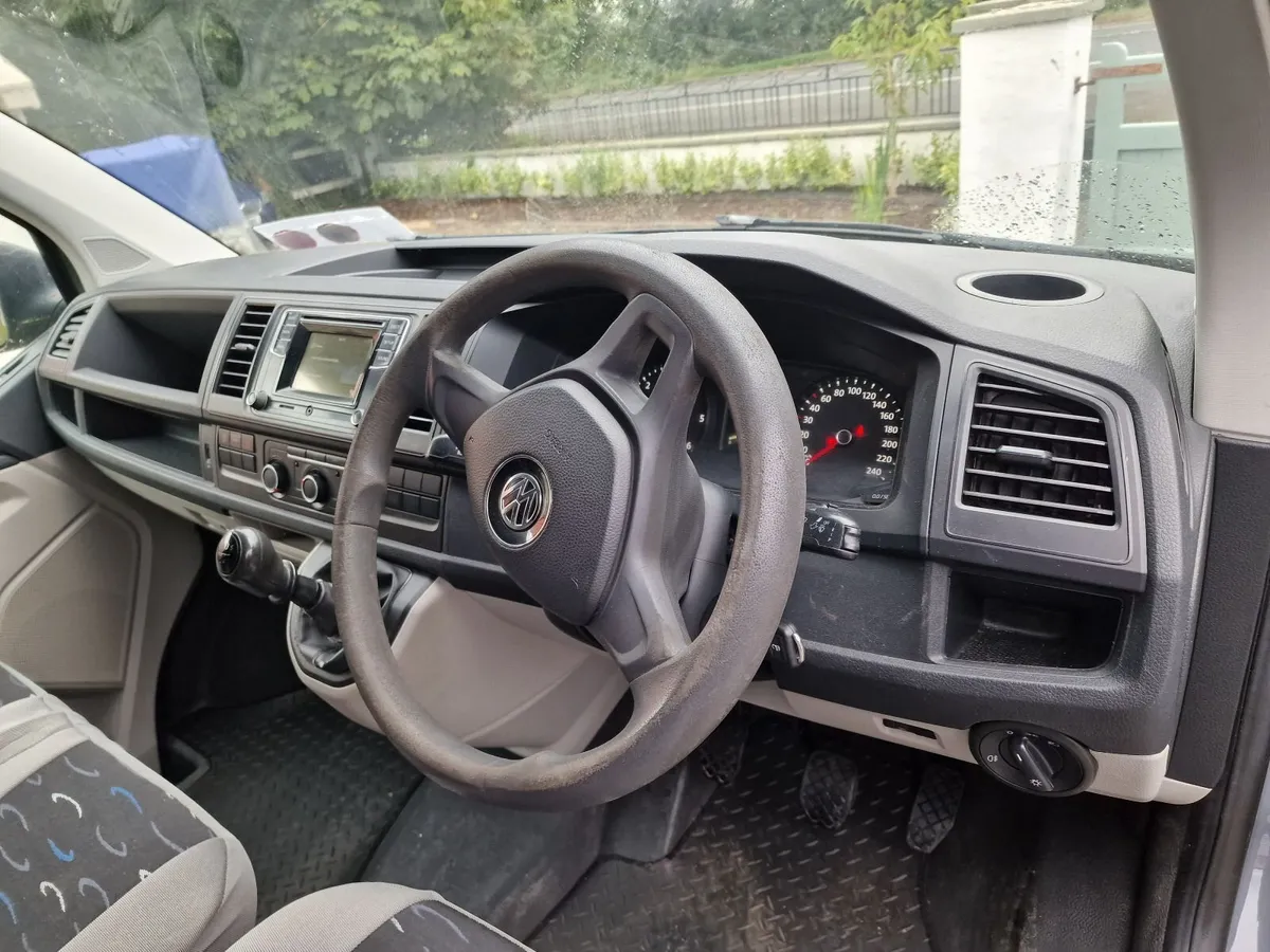 2016 T6 VW Transporter Camper - Image 4