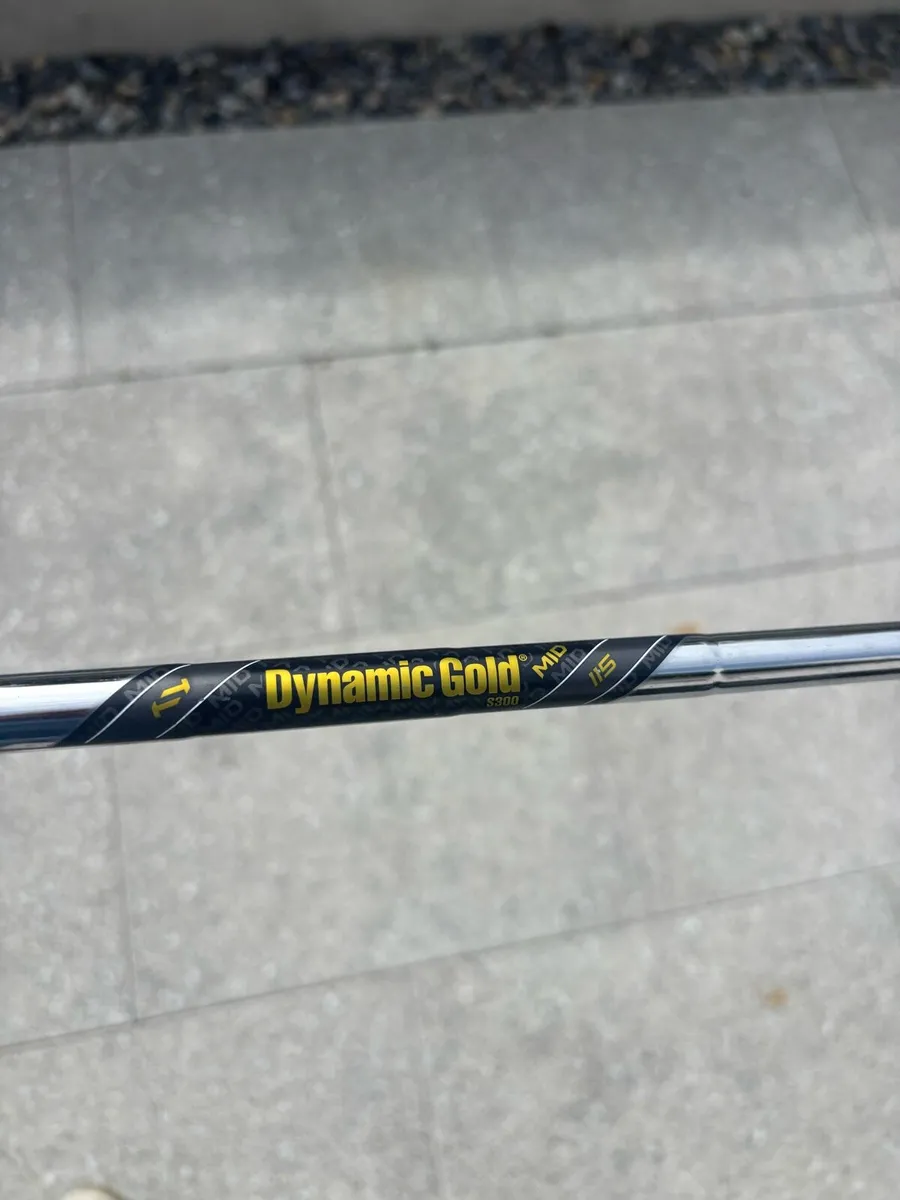 Srixon ZXi4 irons - Image 3
