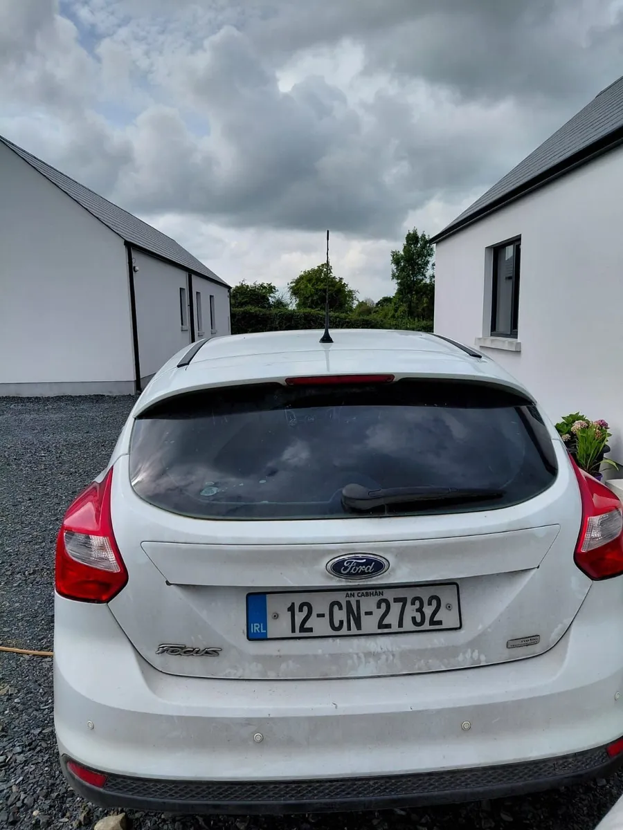 FORD FOCUS 1.0L Petrol - Image 2