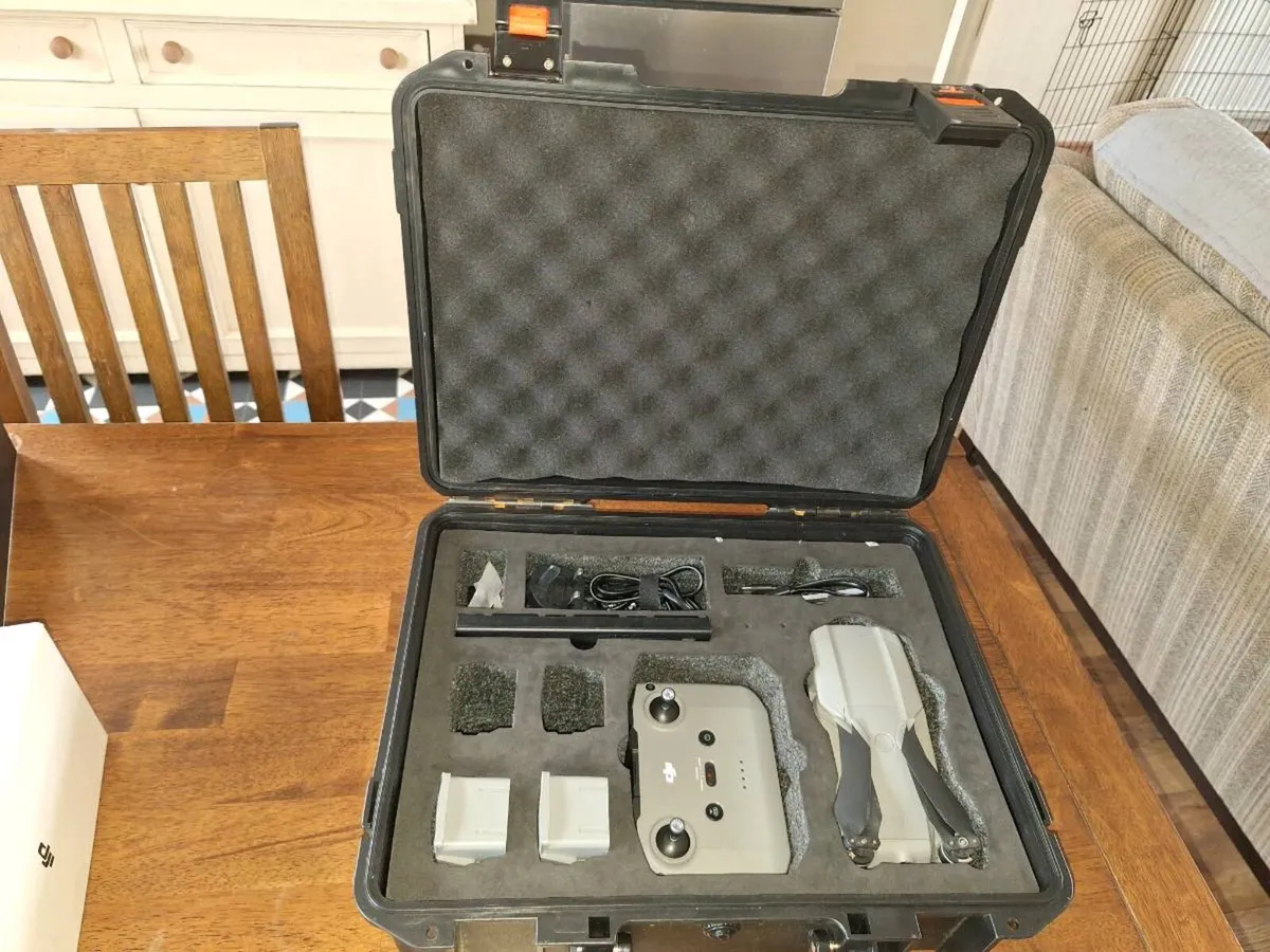 DJI MAVIC AIR 2 - FLY MORE COMBO - Image 2