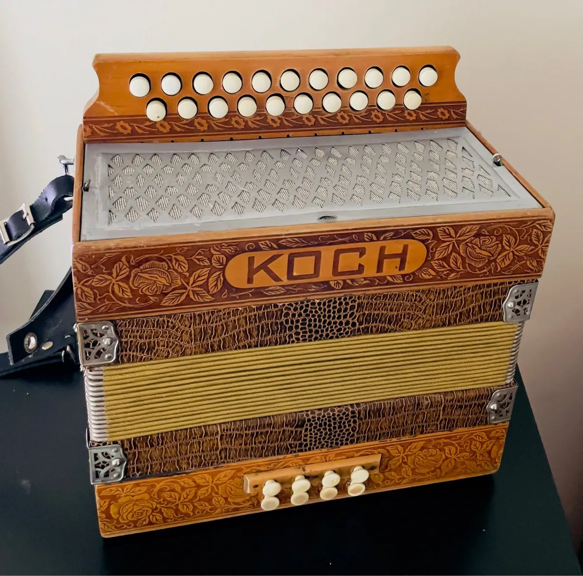 Vintage Koch/Hohner Accordion D/D#