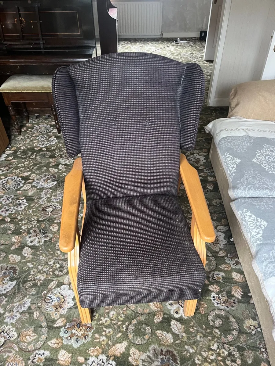 orthopaedic chair