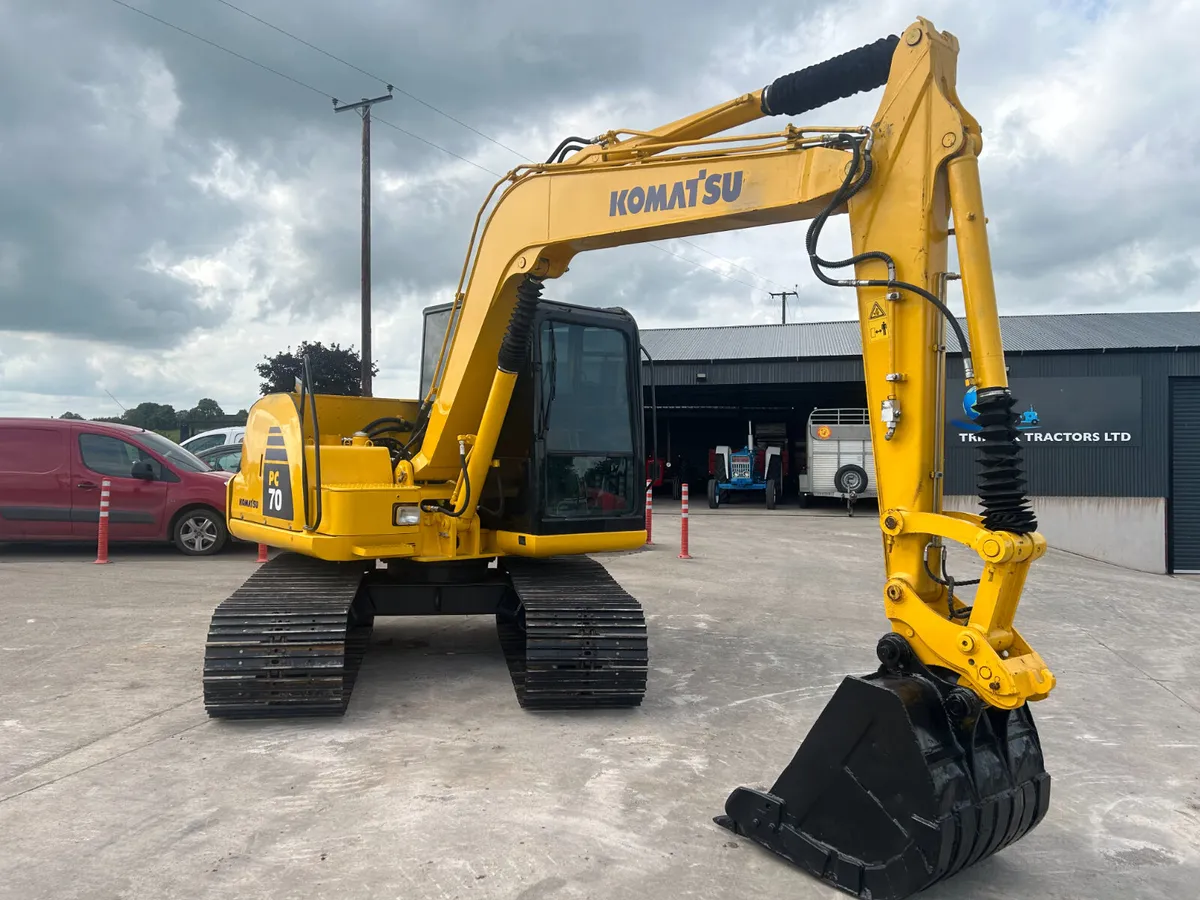 2016 Komatsu PC 70-8  ((On New 700mm Pads)) - Image 2
