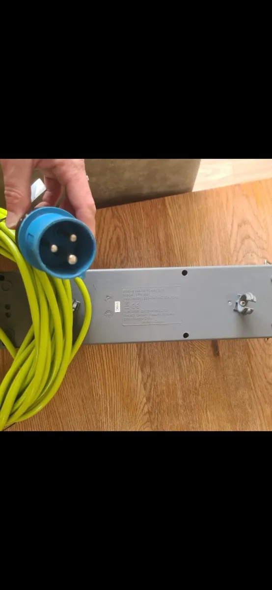 Campers electric hook up - Image 2