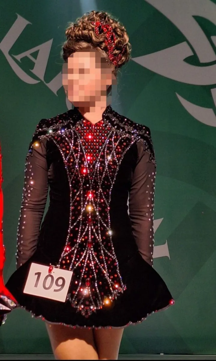 Irish Dancing dress - Image 2