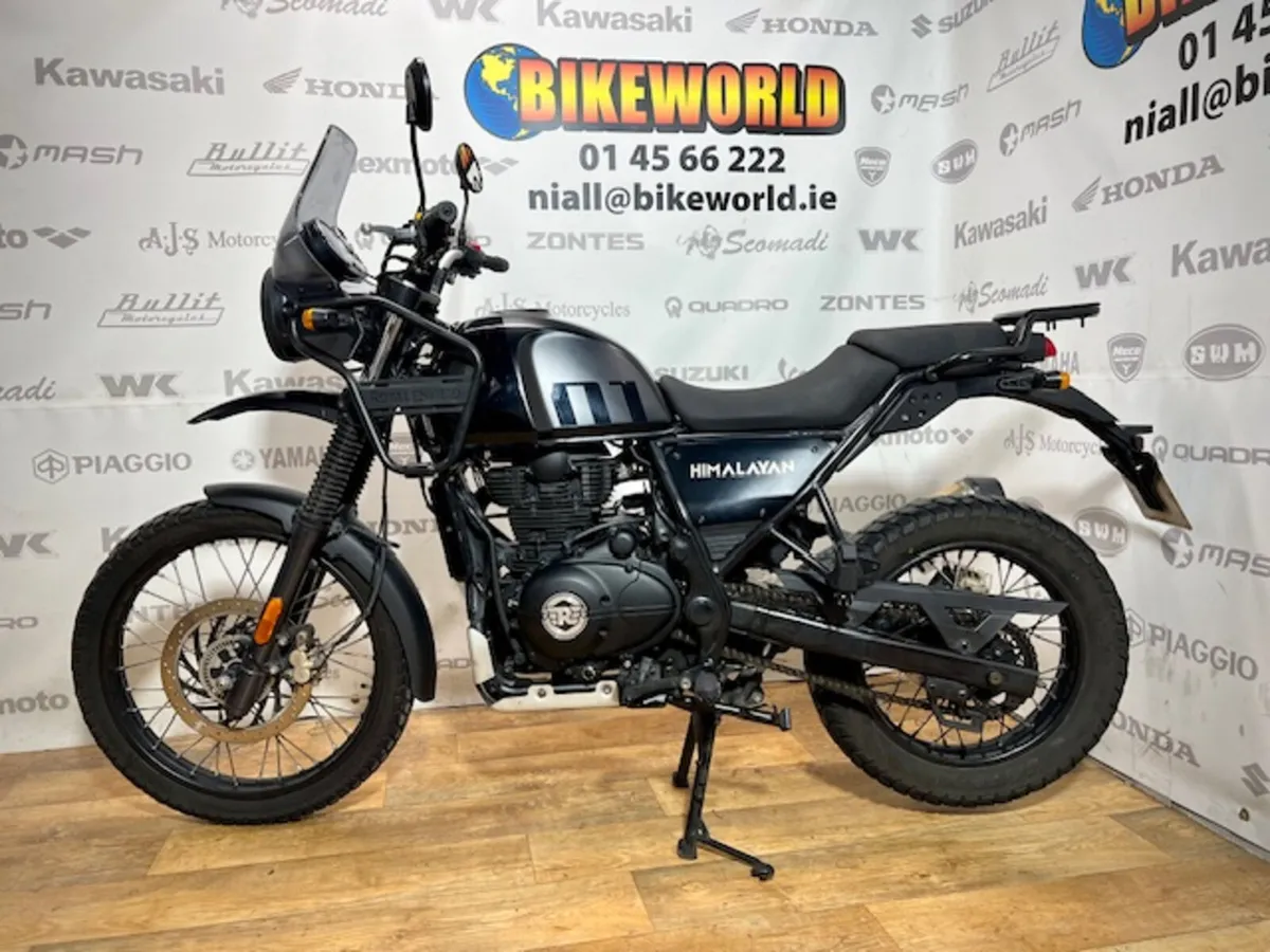 PRE-OWNED Royal Enfield Himalayan 411 2023 - Image 3