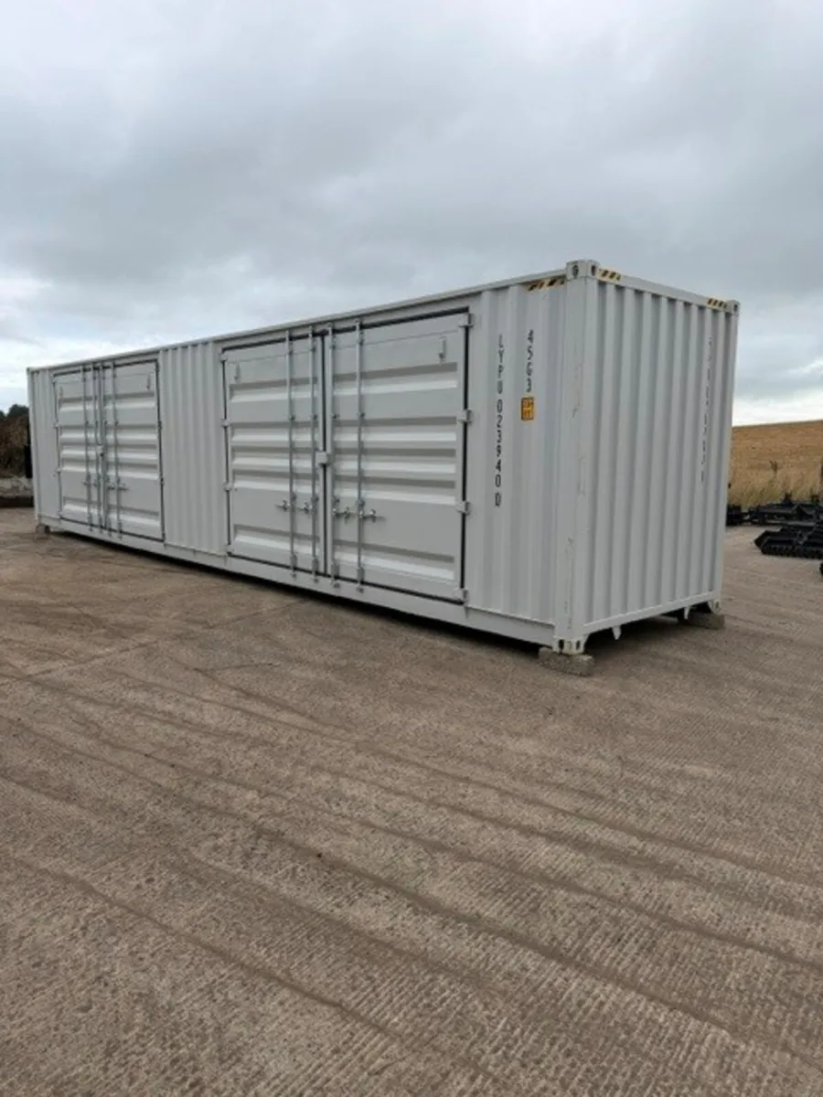 40FT HIGH CUBE CONTAINER - Image 4