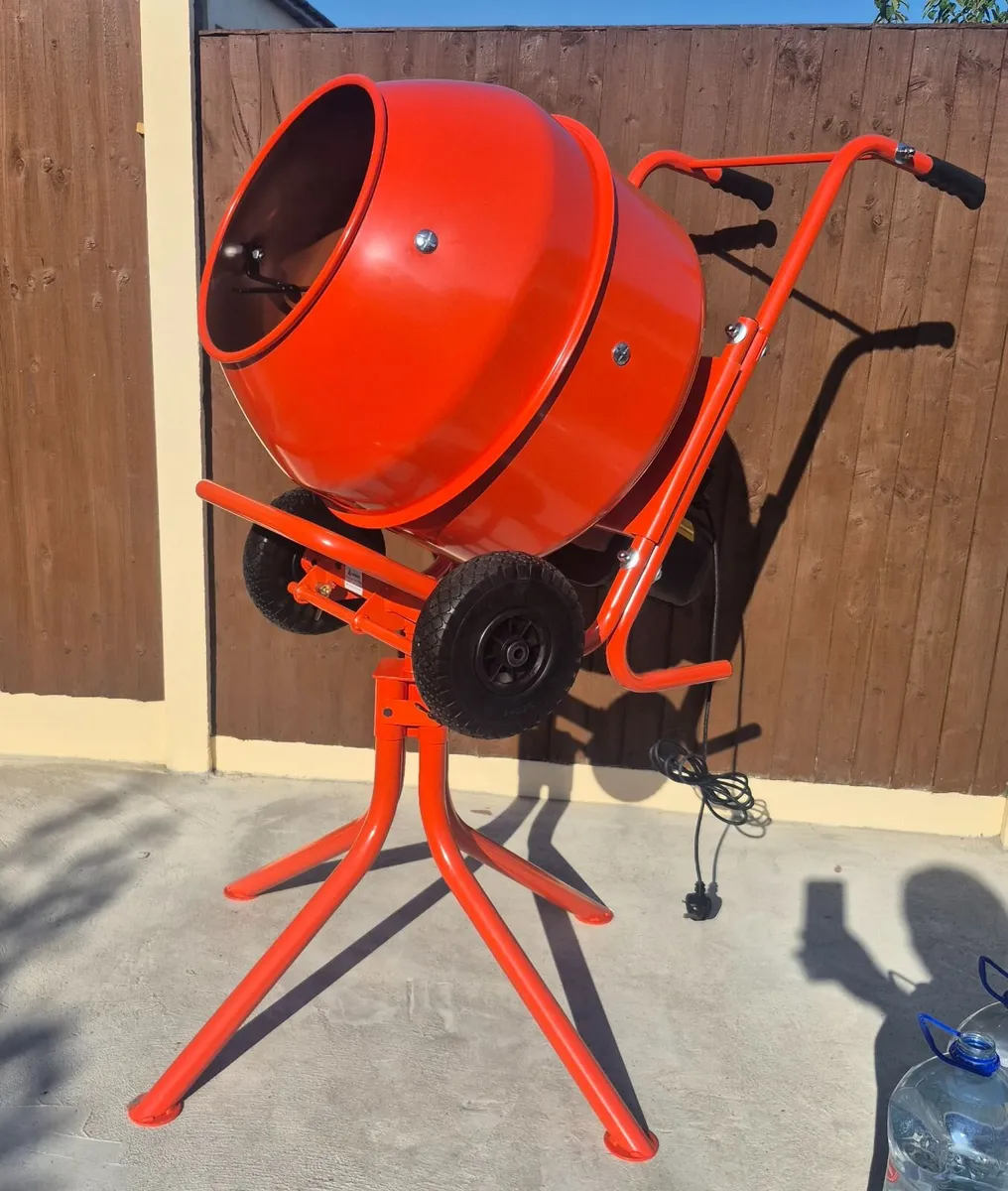 🔨 ELECTRIC CONCRETE MIXER FOR RENT