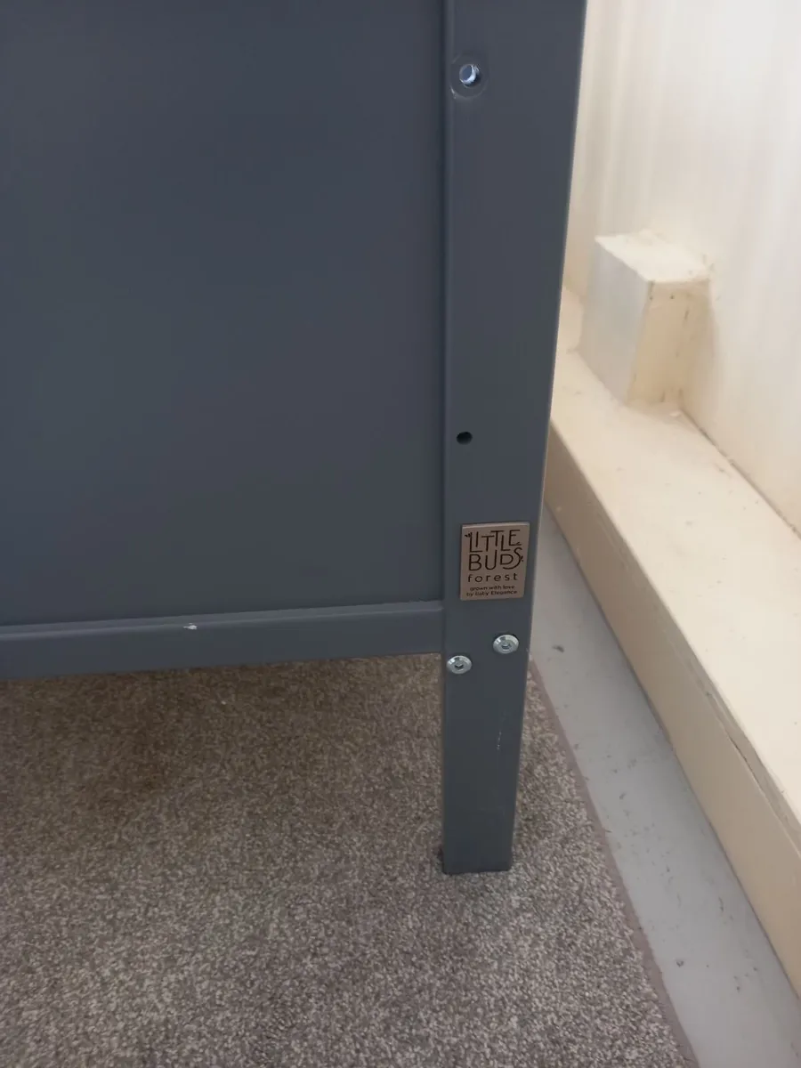 Baby cot - Image 2