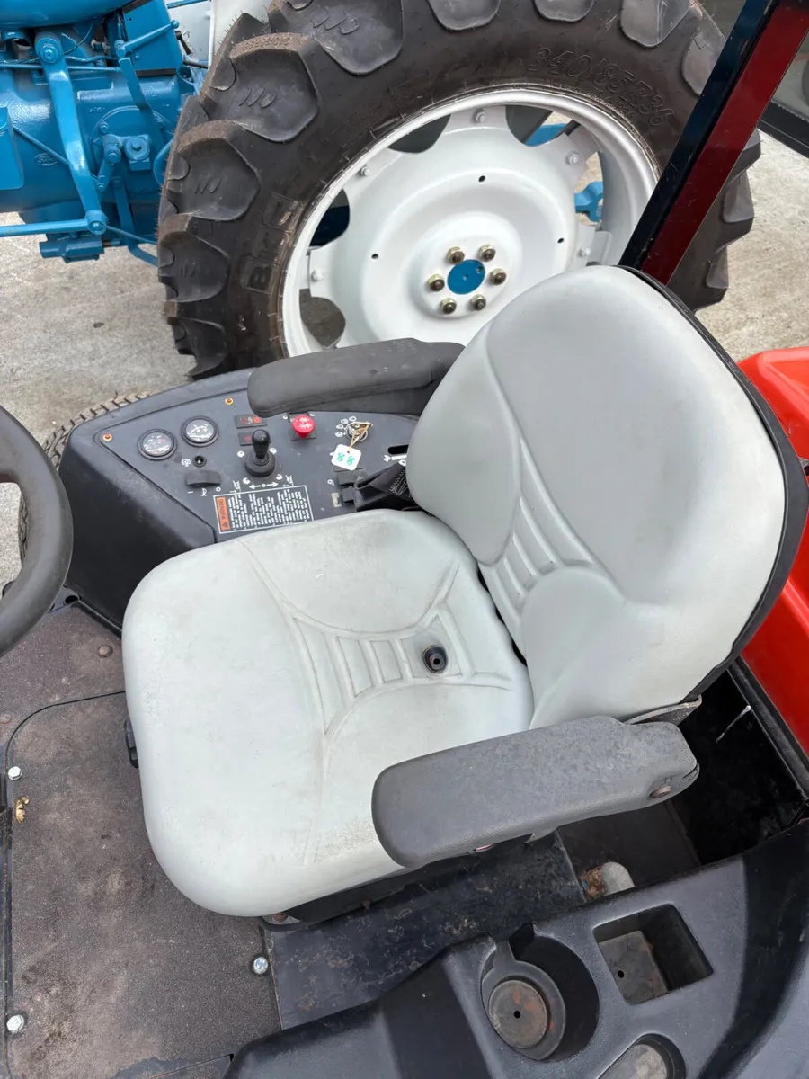 Jacobsen 4 Wheel Drive Lawnmower - Image 3