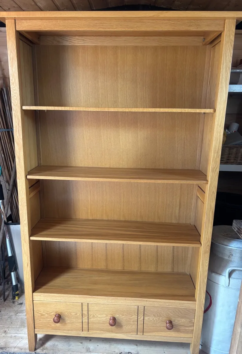 Display cabinet