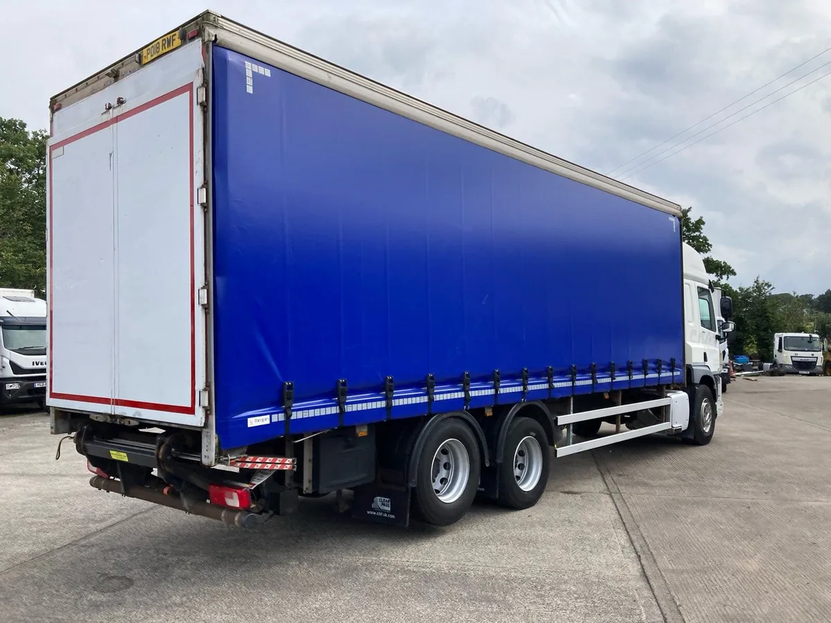 2018 Daf cf 370 6x2 29 ft curtainside - Image 4