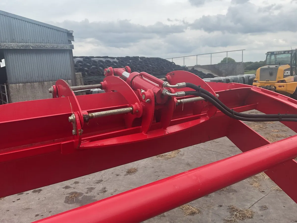 Keltec bale shear - Image 3
