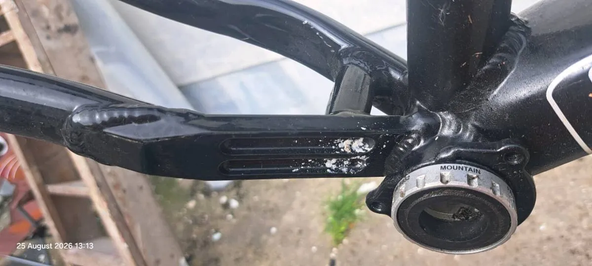 26" mtb frame and parts - Image 4
