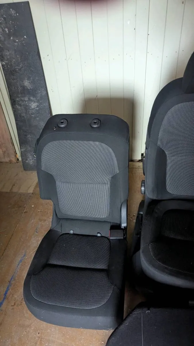 Skoda Yeti Seats - Image 4