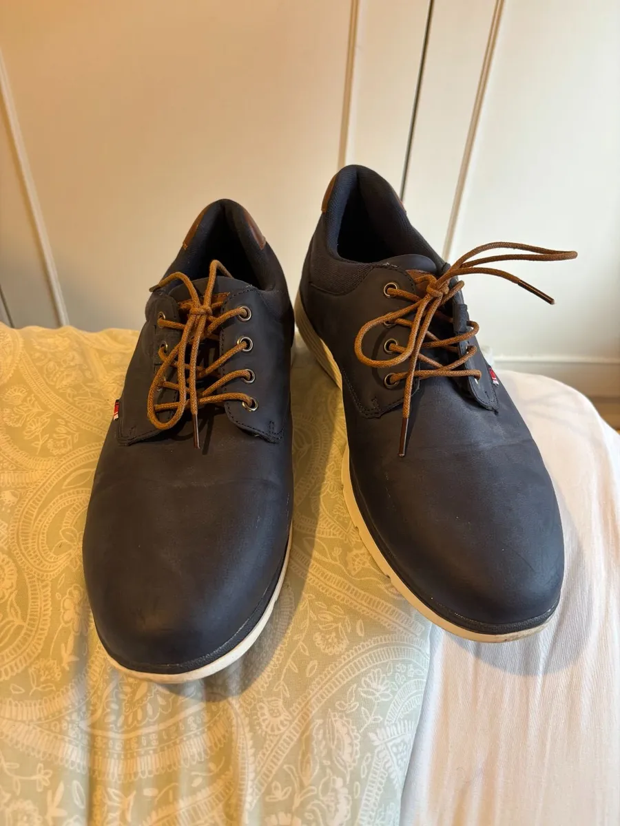 Pair of men's shoes, 6th Sense, Navy Blue - Image 1
