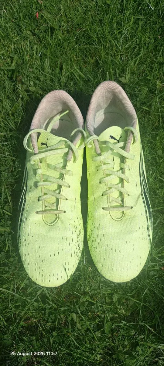 Football boots - Image 2