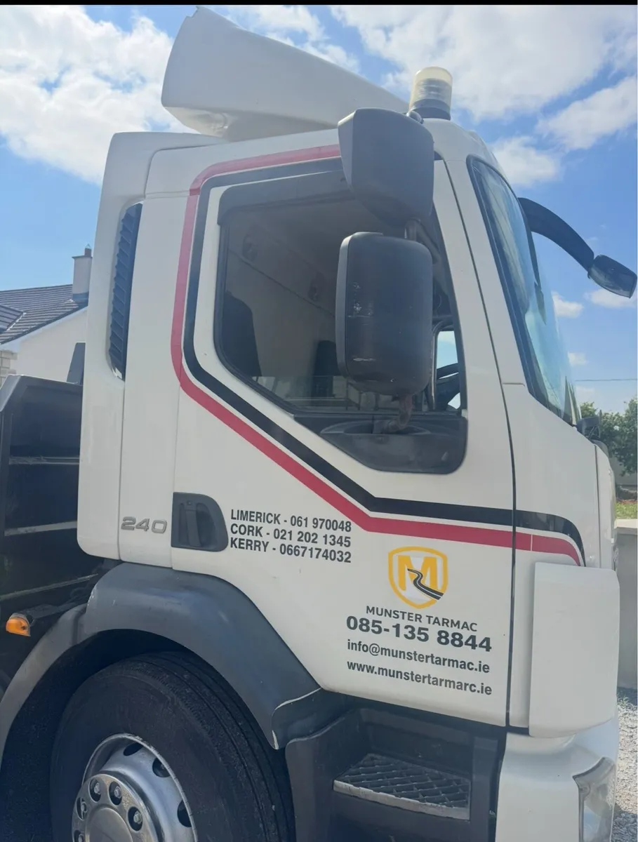 VOLVO FL240 18 TON 4X2 BEAVERTAIL - Image 1