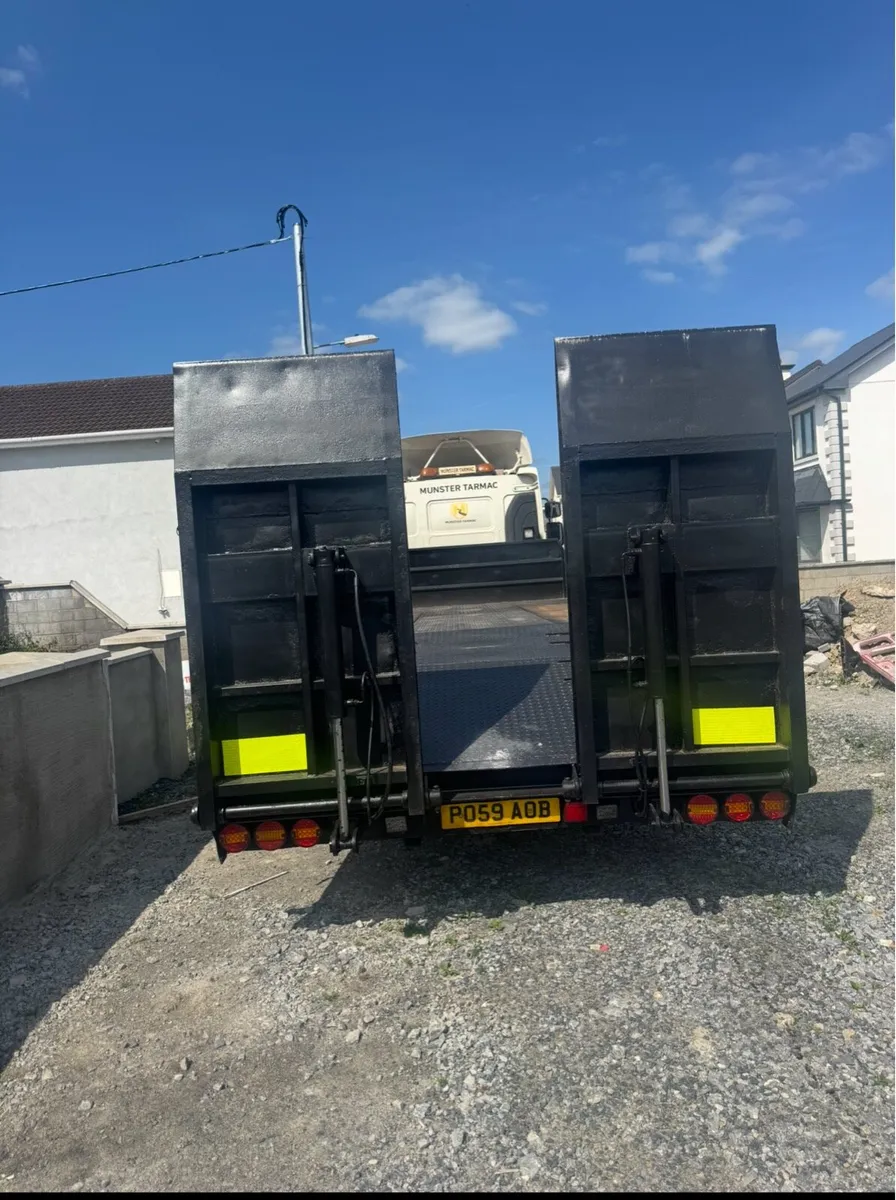 VOLVO FL240 18 TON 4X2 BEAVERTAIL - Image 2
