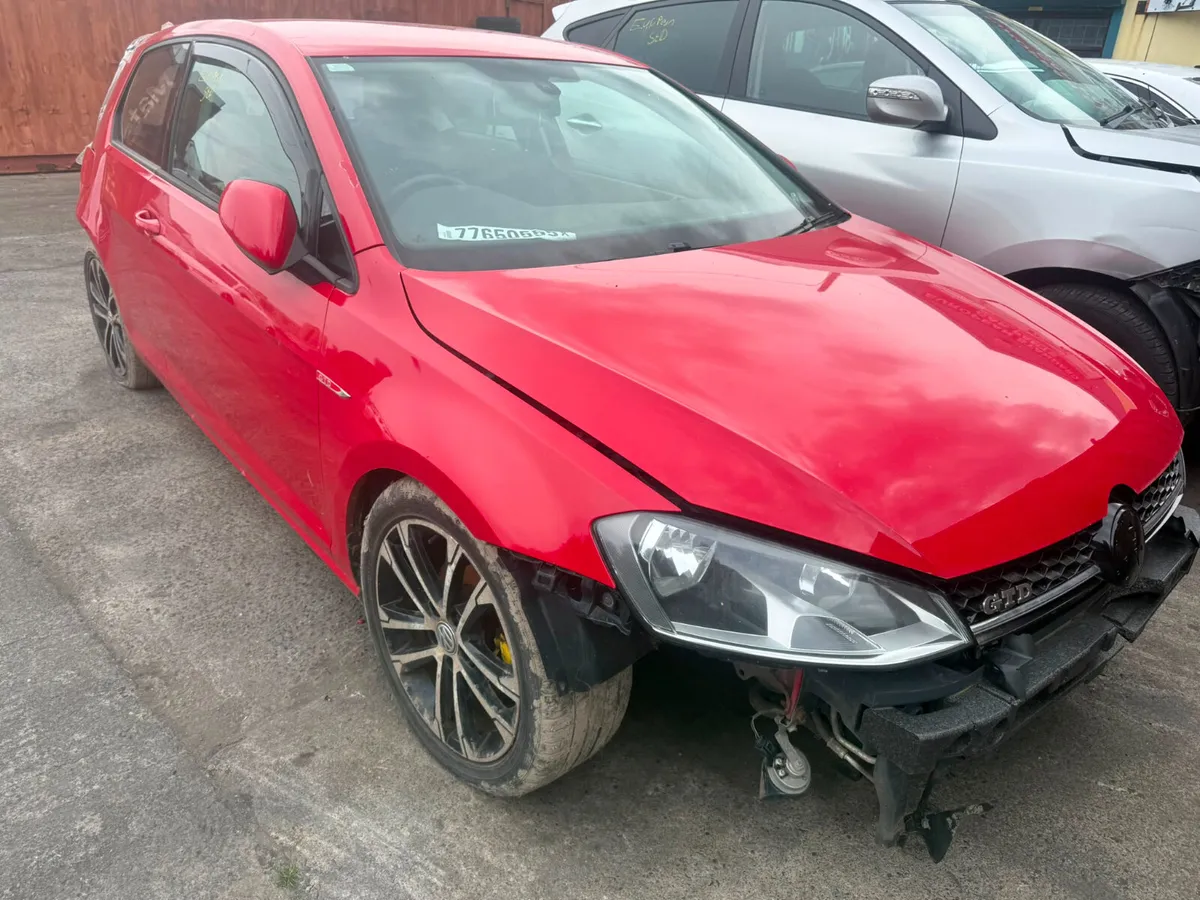 2014 Volkswagen Golf Mk7 1.6d For Breaking! - Image 1