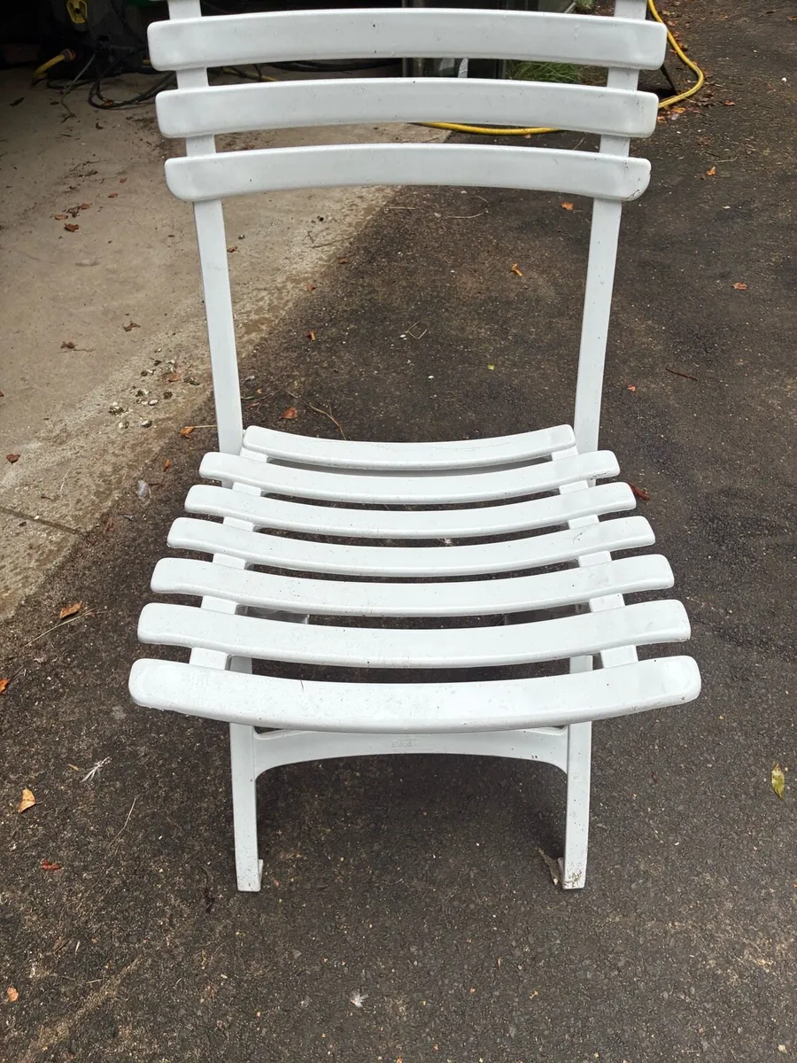 Folding chairs - Image 1