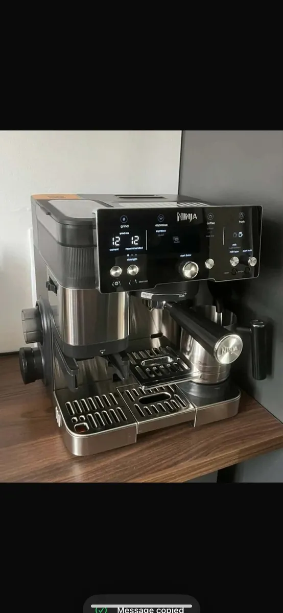 Ninja luxe coffee machine - Image 1