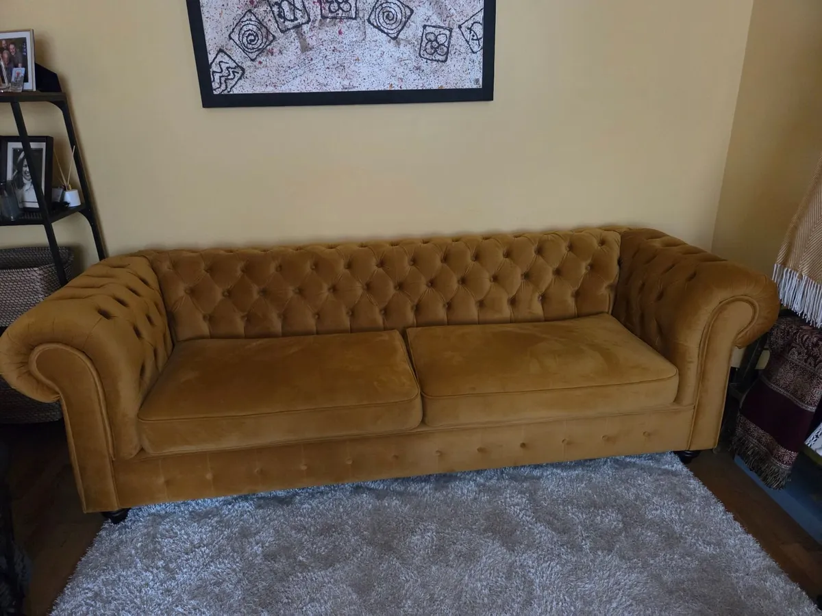 Good as new, a Soft Velvet Sofa, - Image 1
