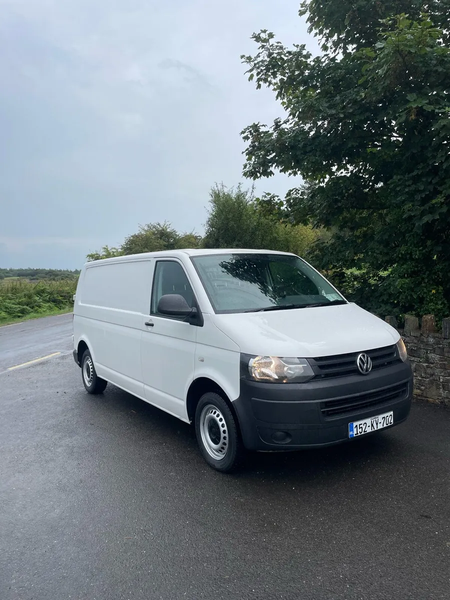 Volkswagen transporter 2015 !!new cvrt !!! - Image 1
