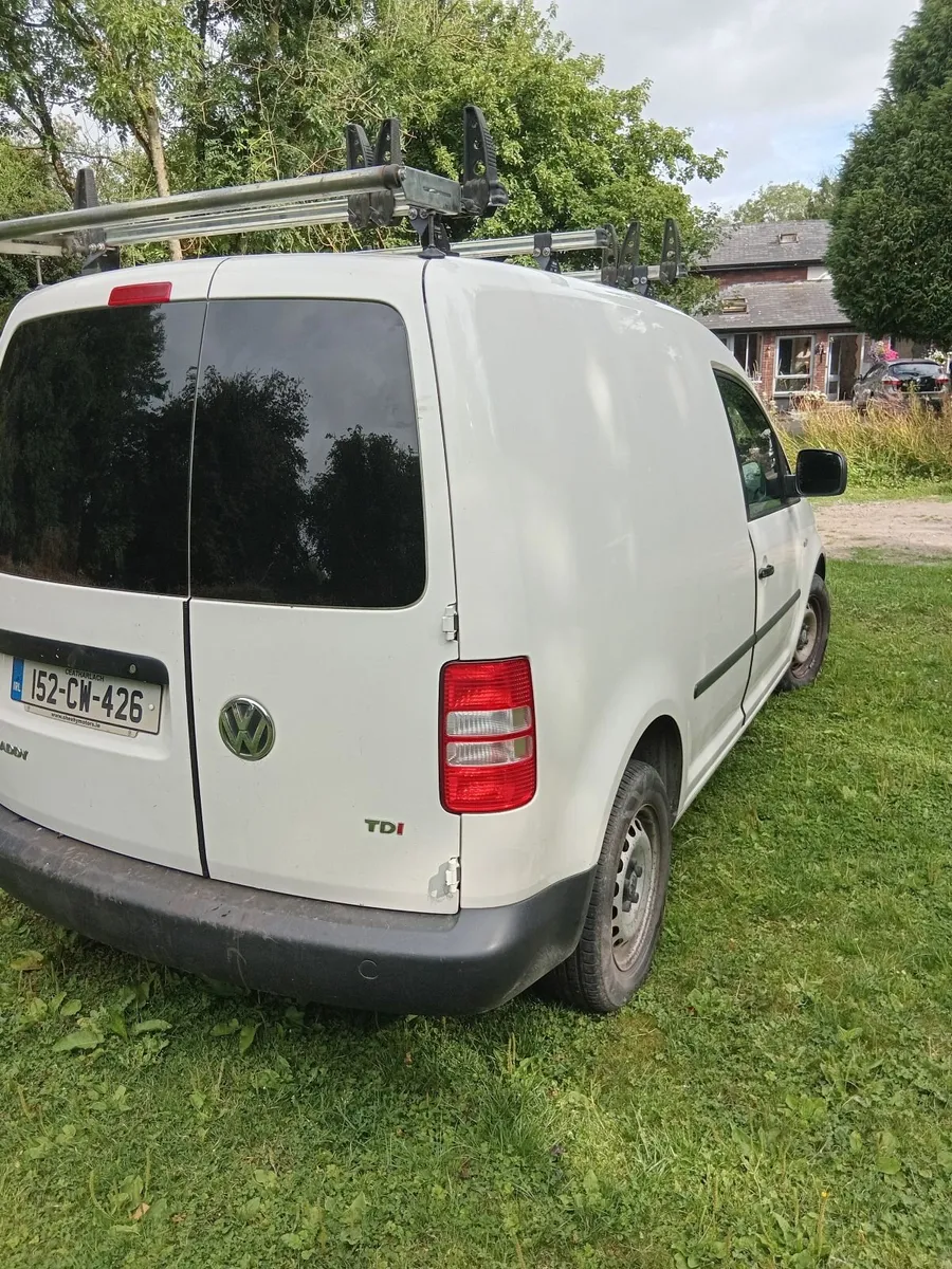 Volkswagen Caddy 2015 - Image 2