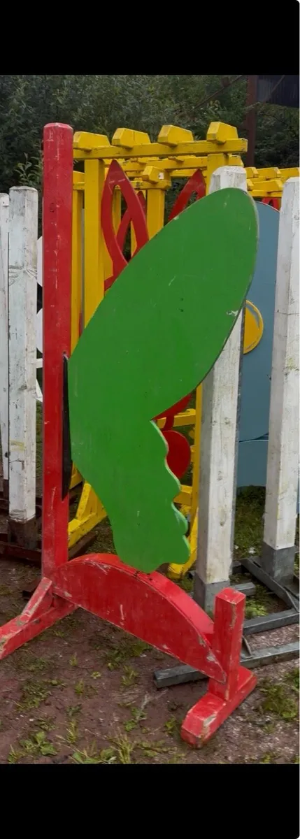 Used showjumps for sale in 1 lot - Image 1