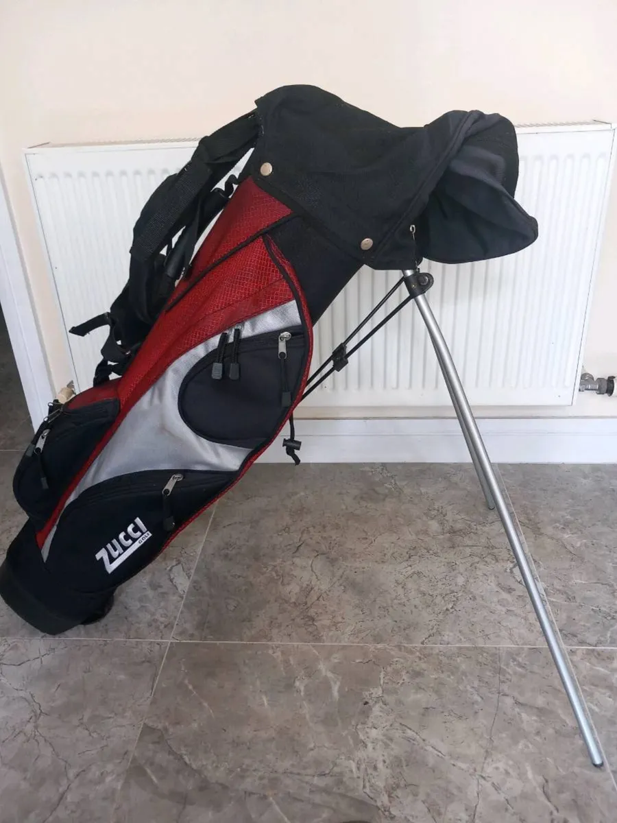 Zucci golf bag with stand. - Image 3