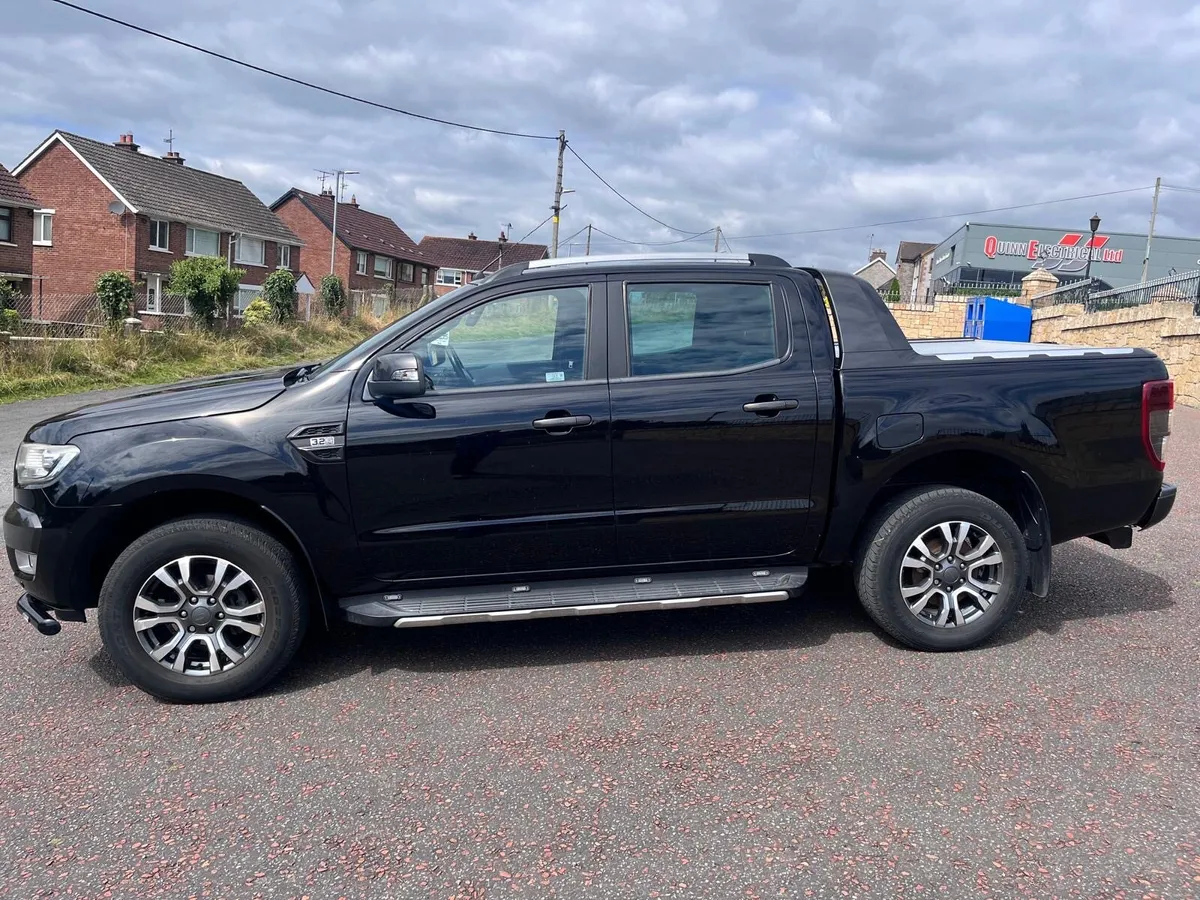 Ford ranger - Image 4