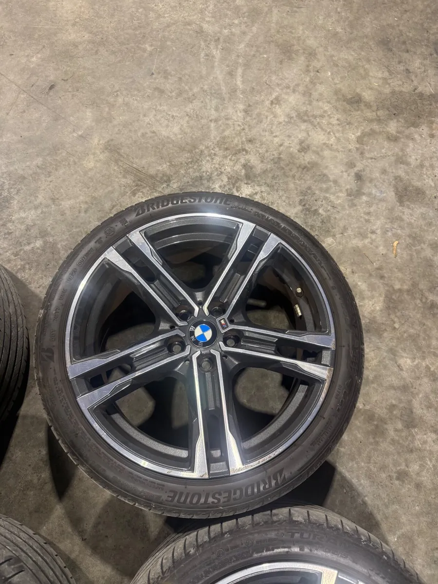 Bmw 1 series f40  wheels - Image 4